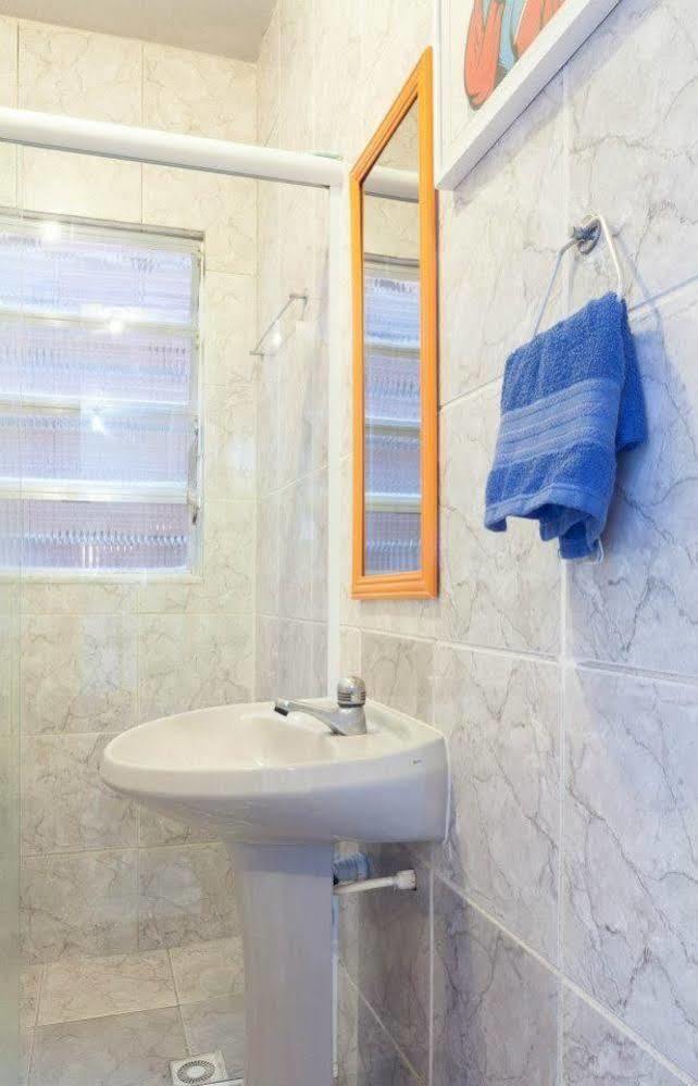 Abraco Carioca Favela Hostel Rio de Janeiro Bagian luar foto