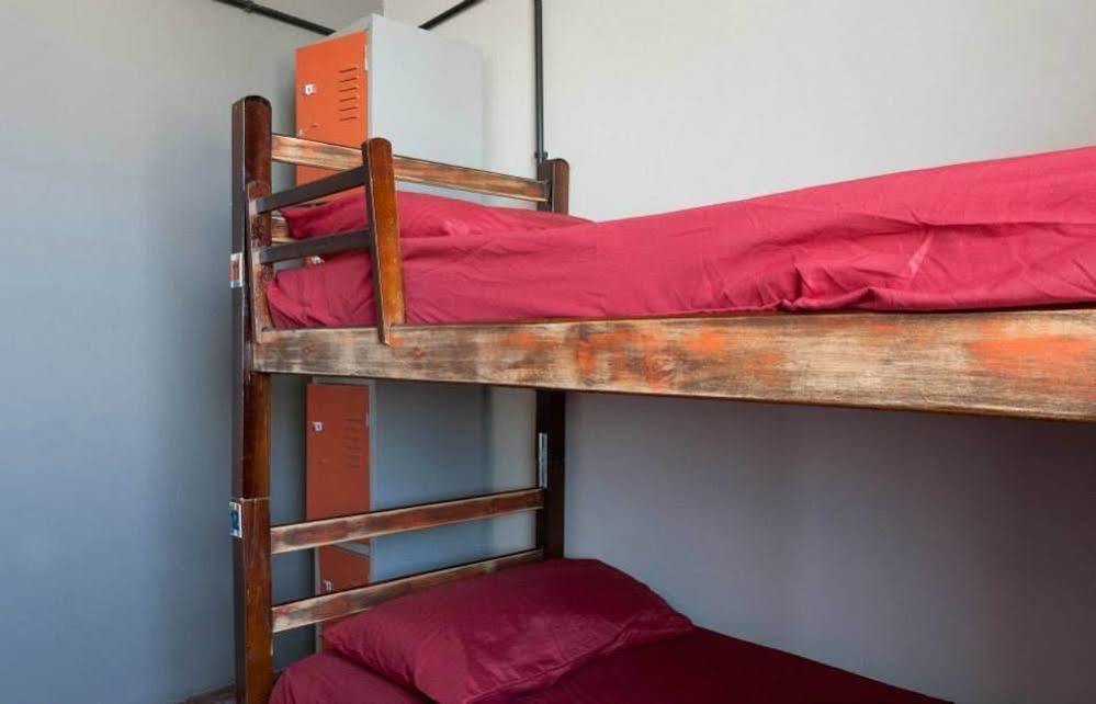 Abraco Carioca Favela Hostel Rio de Janeiro Bagian luar foto